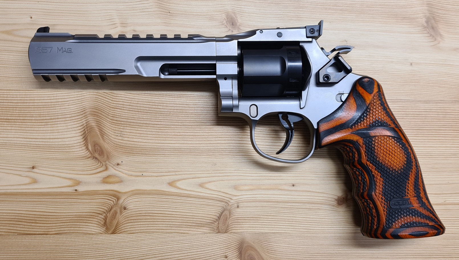 RL-Range Revolver .357 Mag. 6